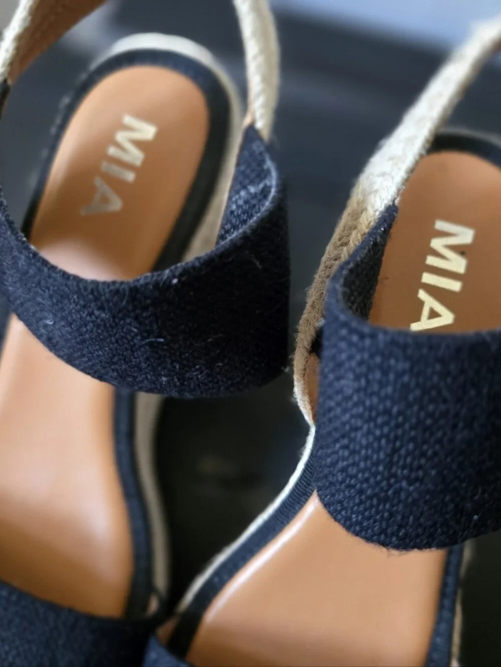 Size 6.5 Mia platform espadrilles